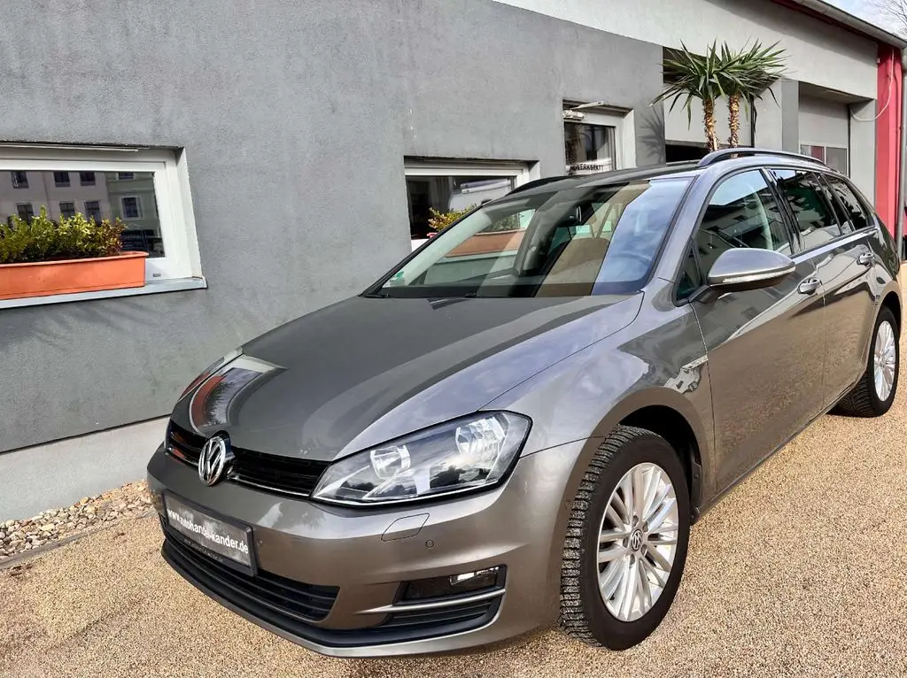 Photo 1 : Volkswagen Golf 2015 Essence