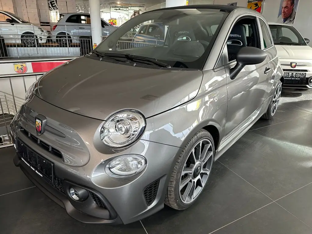 Photo 1 : Abarth 595 2024 Essence