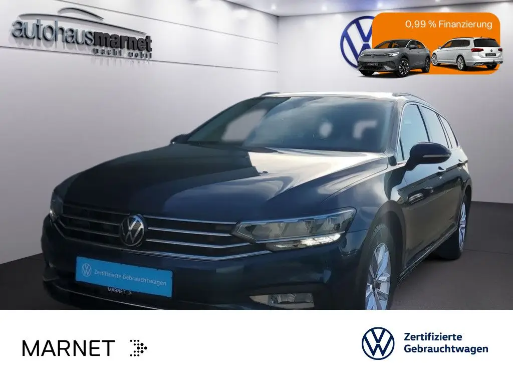 Photo 1 : Volkswagen Passat 2023 Petrol