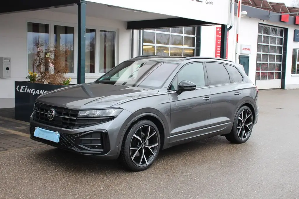 Photo 1 : Volkswagen Touareg 2023 Diesel