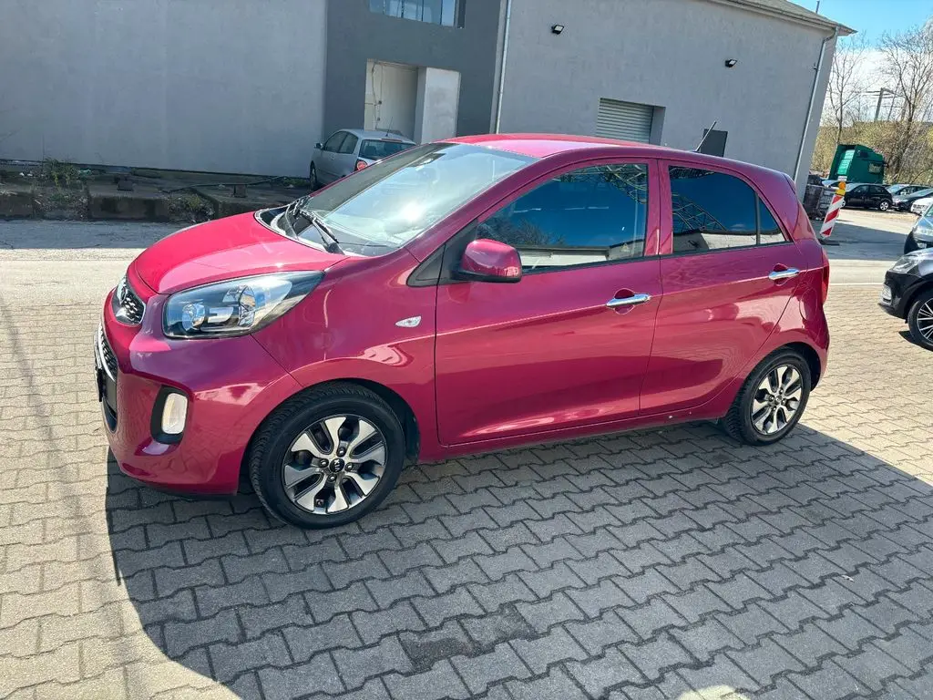 Photo 1 : Kia Picanto 2016 Petrol