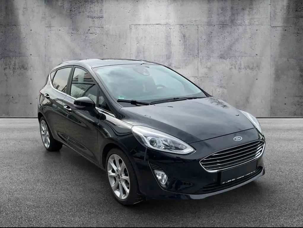 Photo 1 : Ford Fiesta 2018 Petrol