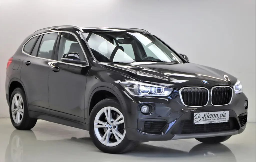 Photo 1 : Bmw X1 2017 Petrol