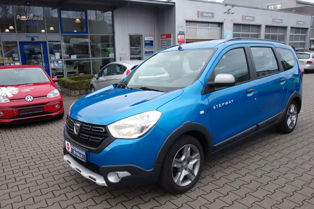 Photo 1 : Dacia Lodgy 2019 Petrol