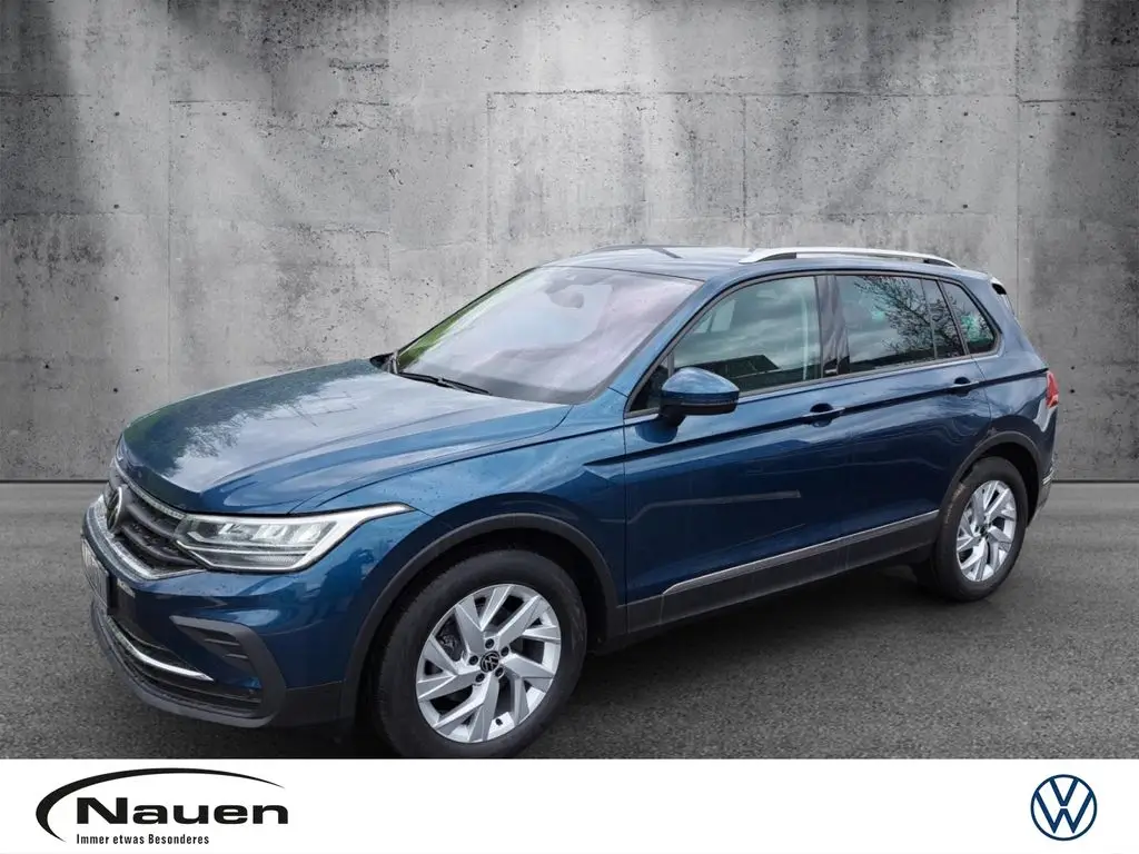 Photo 1 : Volkswagen Tiguan 2022 Essence