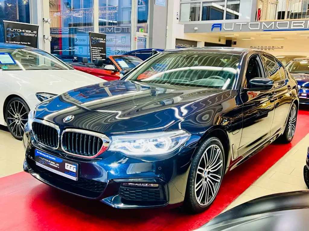 Photo 1 : Bmw Serie 5 2019 Hybride