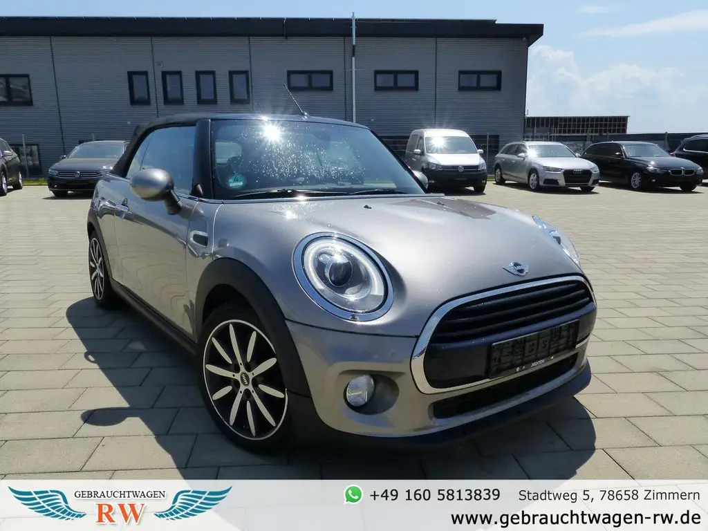 Photo 1 : Mini Cooper 2016 Essence