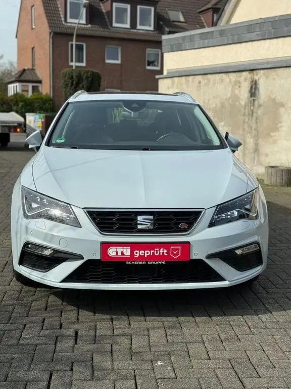 Photo 1 : Seat Leon 2020 Essence