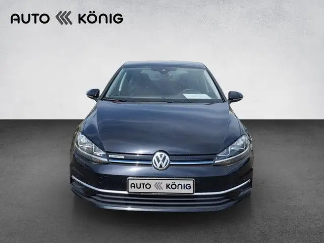 Photo 1 : Volkswagen Golf 2019 Petrol