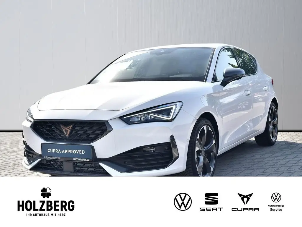 Photo 1 : Cupra Leon 2024 Petrol