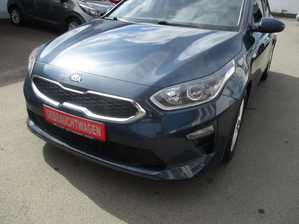 Photo 1 : Kia Ceed 2019 Petrol