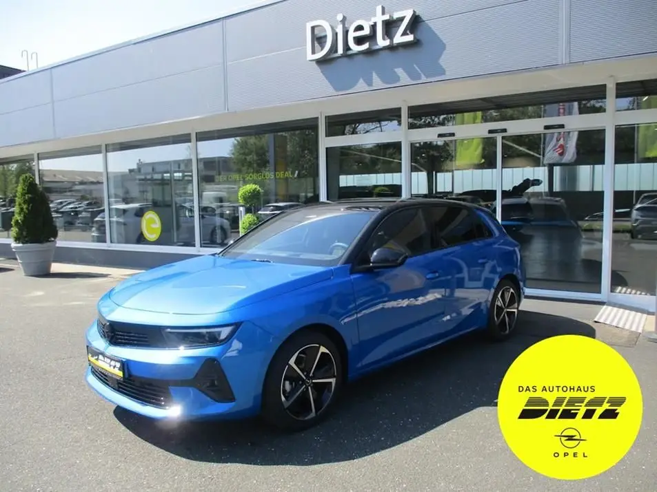 Photo 1 : Opel Astra 2024 Essence