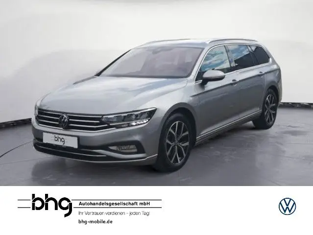 Photo 1 : Volkswagen Passat 2023 Diesel