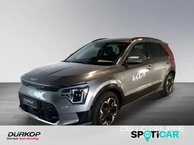 Photo 1 : Kia Niro 2023 Non renseigné