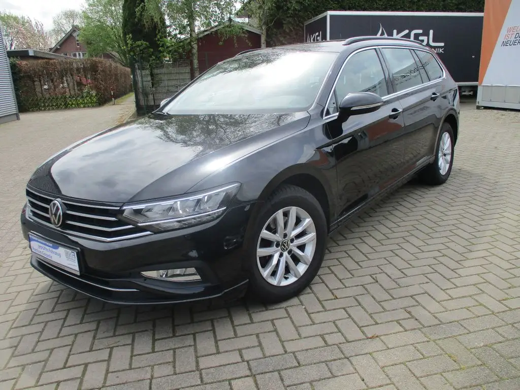 Photo 1 : Volkswagen Passat 2021 Diesel