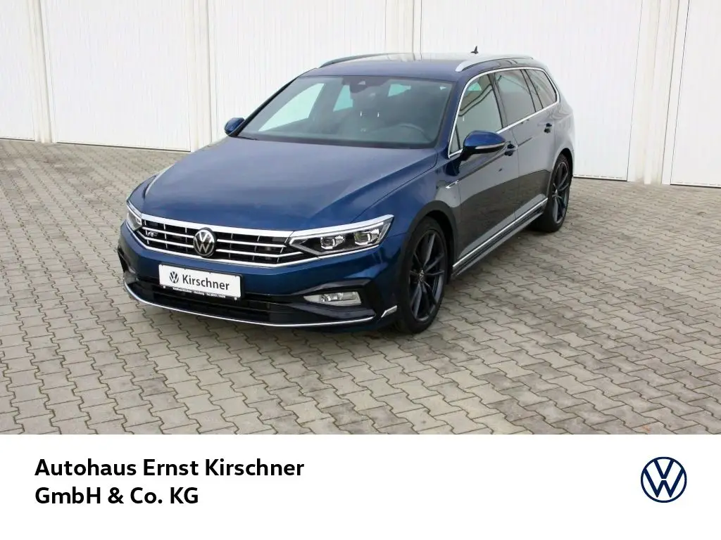 Photo 1 : Volkswagen Passat 2022 Petrol