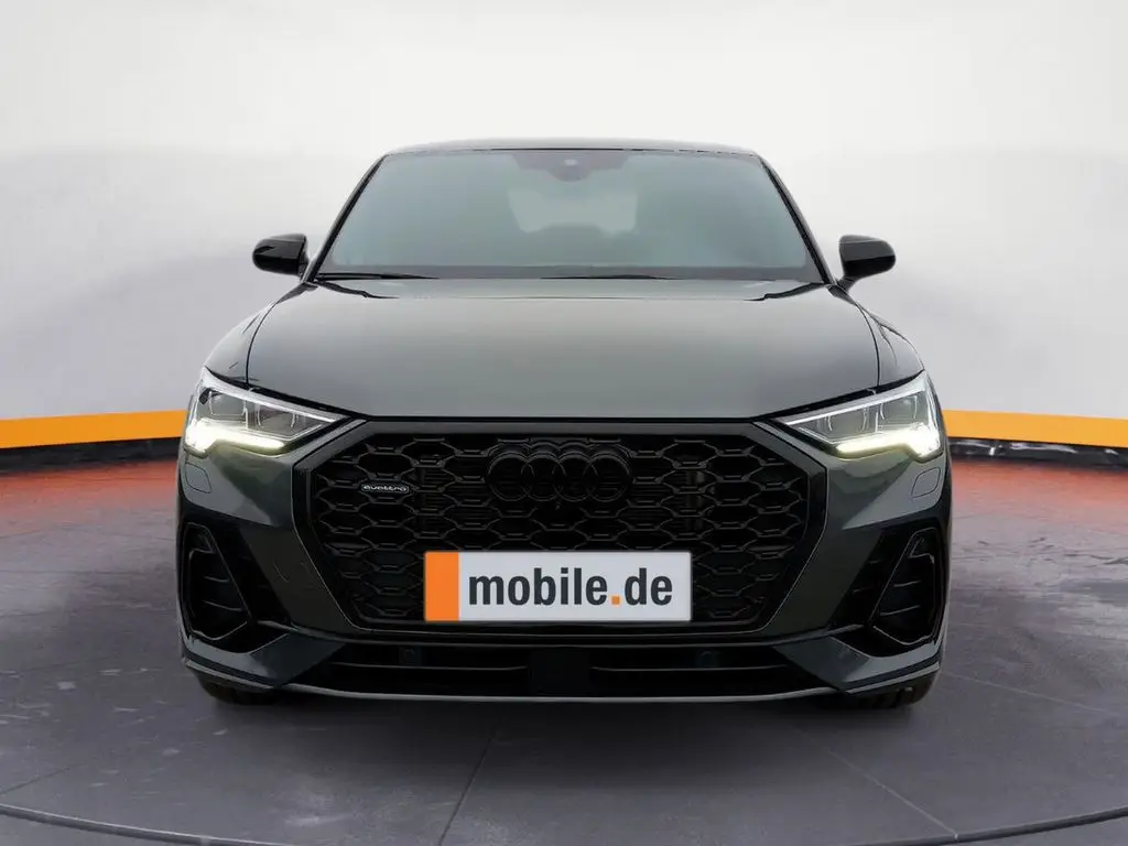 Photo 1 : Audi Q3 2023 Diesel