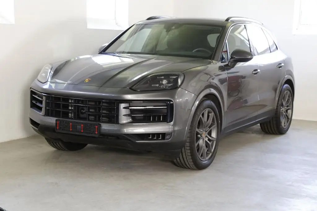 Photo 1 : Porsche Cayenne 2024 Essence