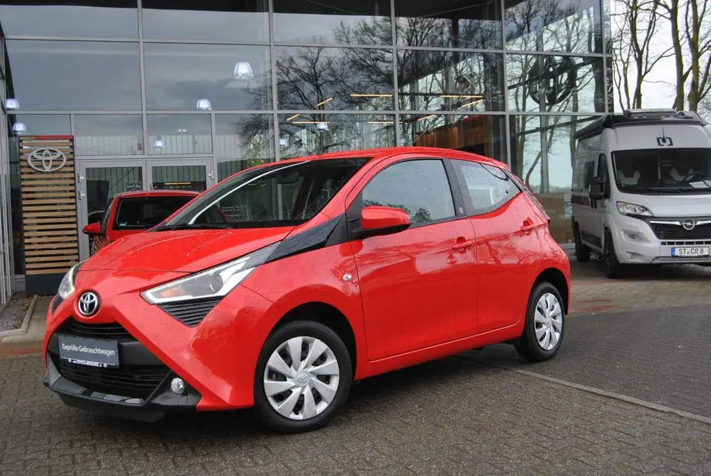 Photo 1 : Toyota Aygo X 2021 Essence