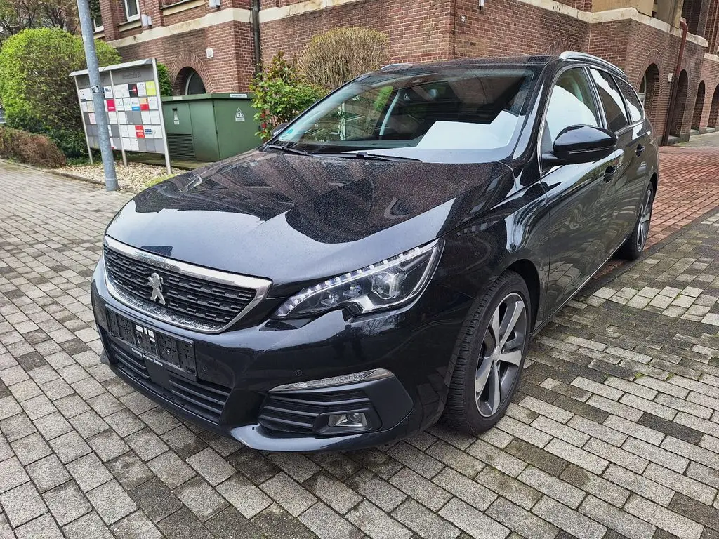 Photo 1 : Peugeot 308 2020 Diesel