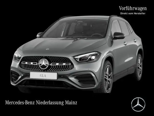 Photo 1 : Mercedes-benz Classe Gla 2024 Petrol