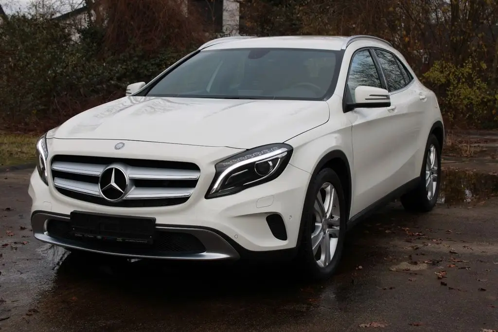 Photo 1 : Mercedes-benz Classe Gla 2015 Petrol