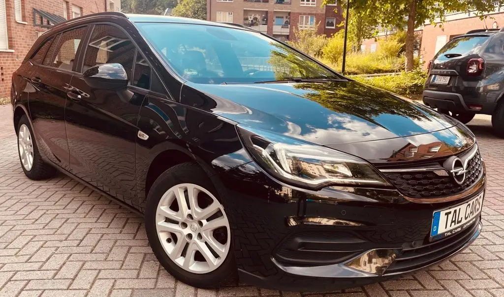 Photo 1 : Opel Astra 2020 Petrol