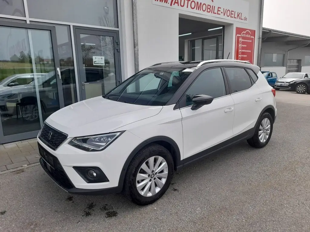 Photo 1 : Seat Arona 2021 Essence