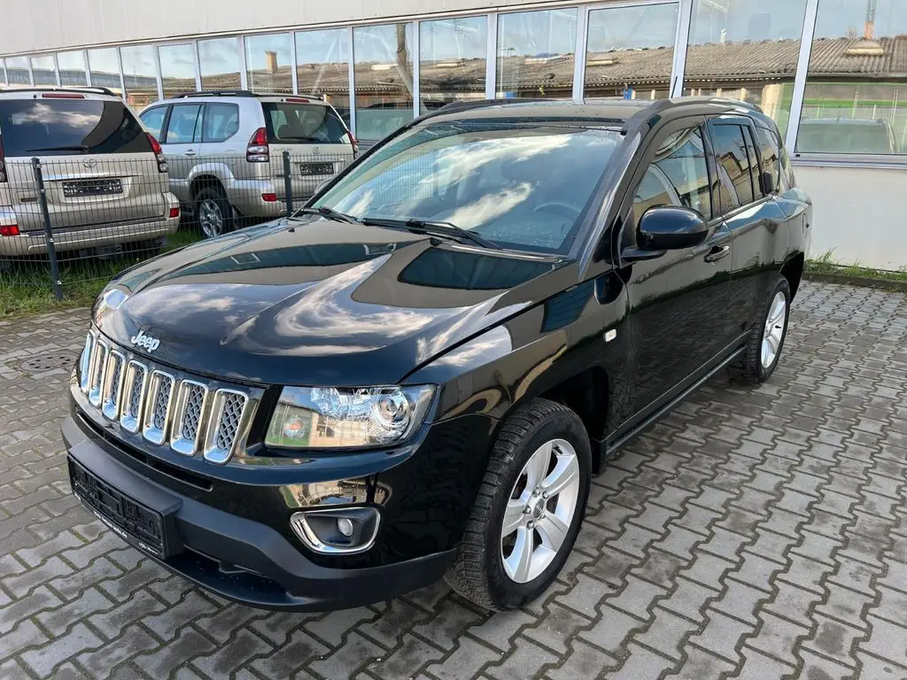 Photo 1 : Jeep Compass 2016 Essence