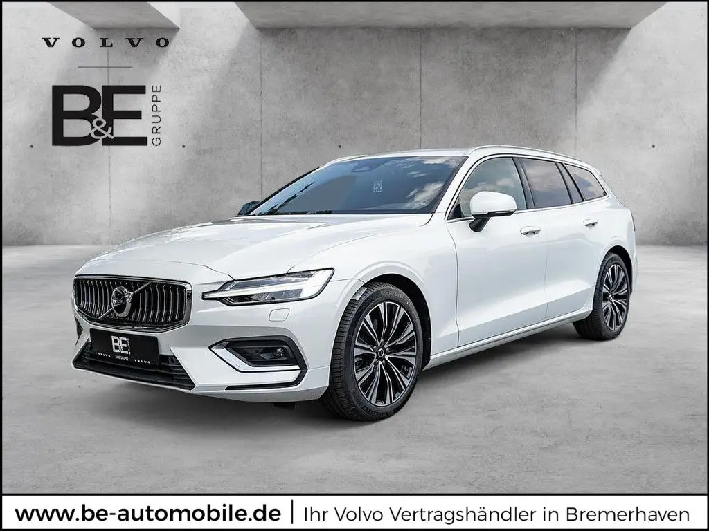 Photo 1 : Volvo V60 2023 Diesel