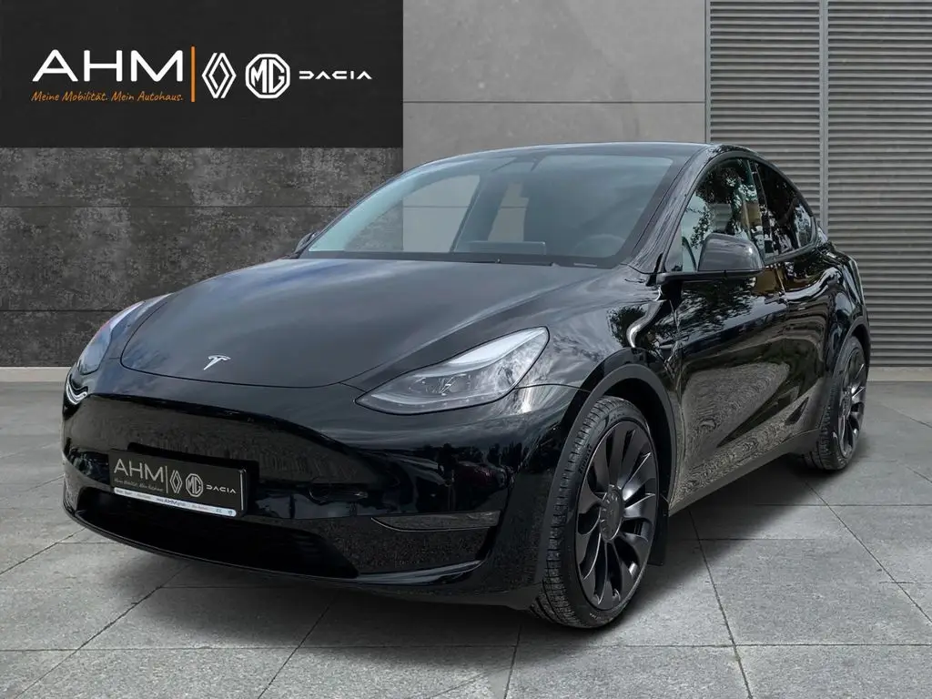 Photo 1 : Tesla Model Y 2022 Not specified