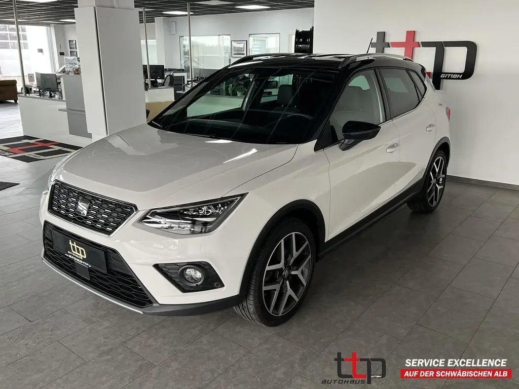 Photo 1 : Seat Arona 2020 Petrol