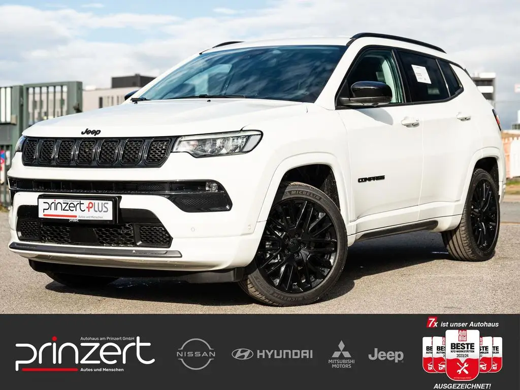 Photo 1 : Jeep Compass 2024 Hybrid