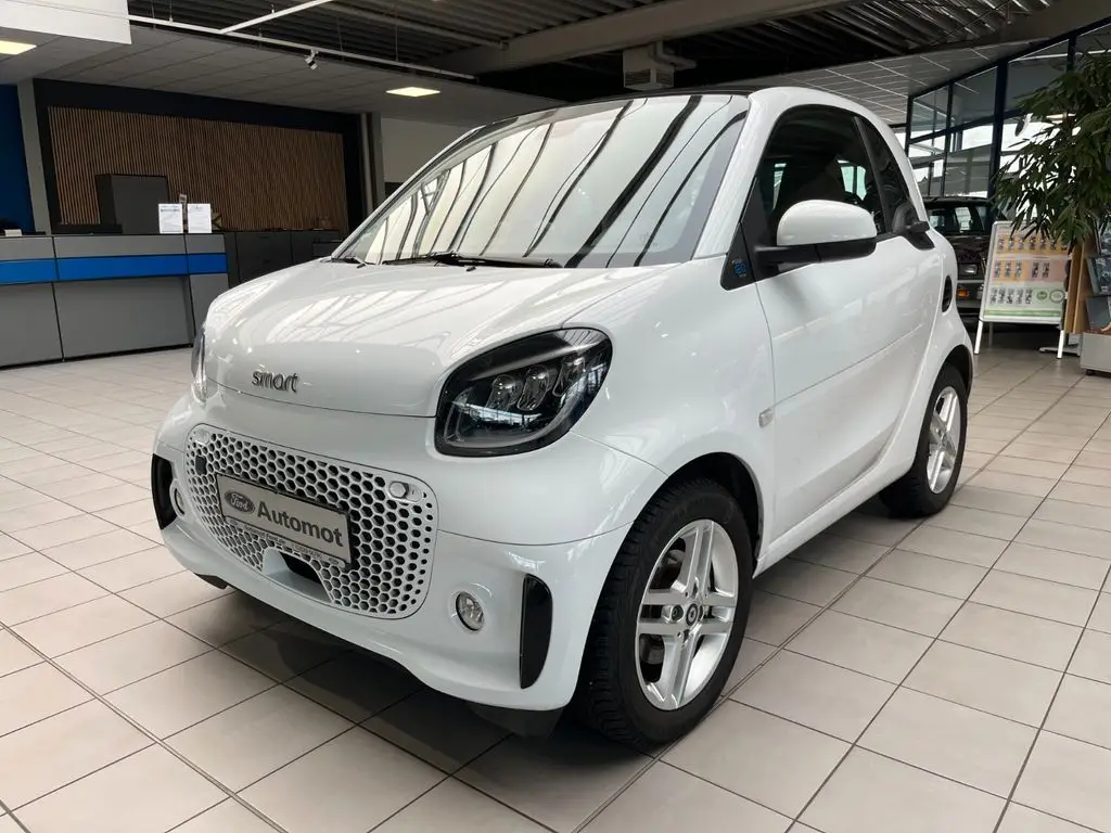 Photo 1 : Smart Fortwo 2021 Non renseigné