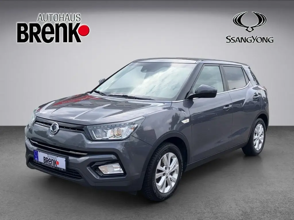 Photo 1 : Ssangyong Tivoli 2020 Petrol