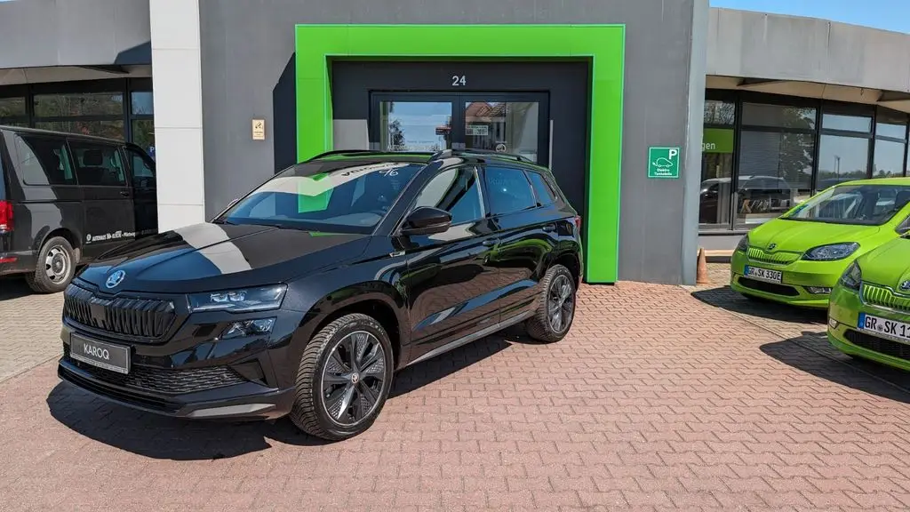 Photo 1 : Skoda Karoq 2023 Essence