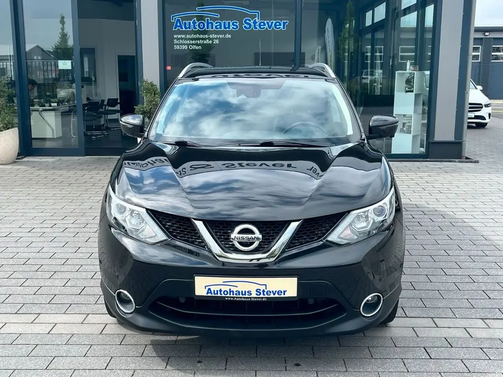 Photo 1 : Nissan Qashqai 2017 Petrol