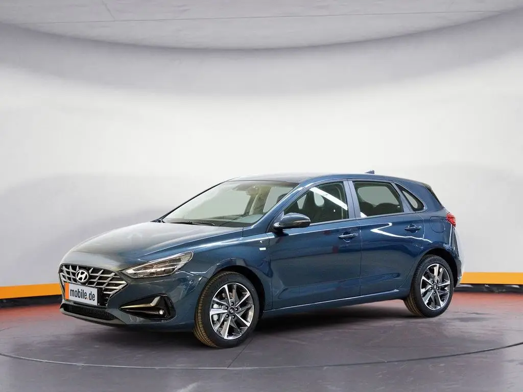 Photo 1 : Hyundai I30 2024 Petrol