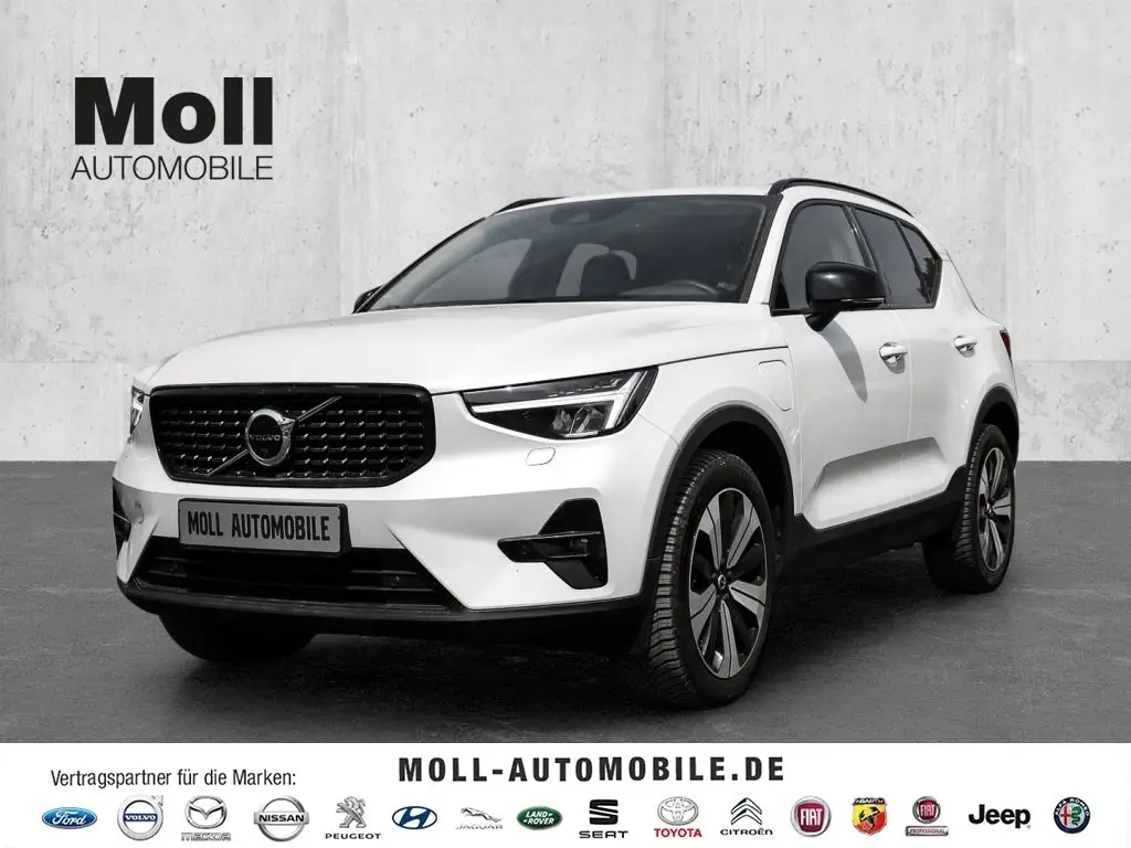 Photo 1 : Volvo Xc40 2023 Hybride