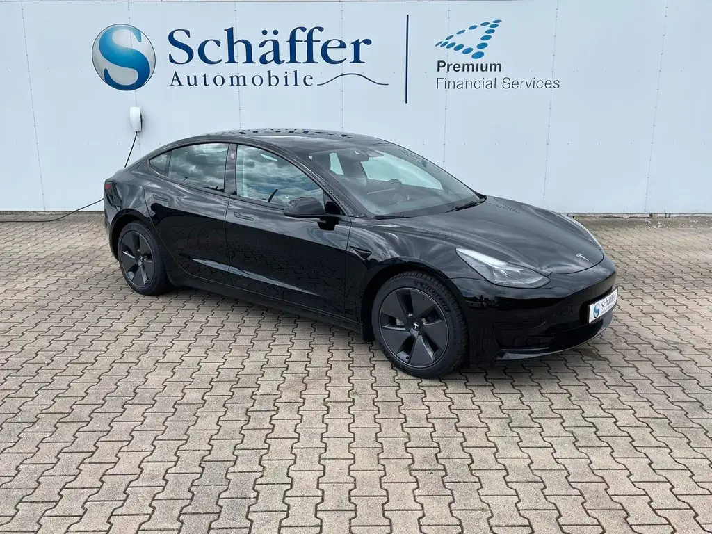 Photo 1 : Tesla Model 3 2022 Non renseigné