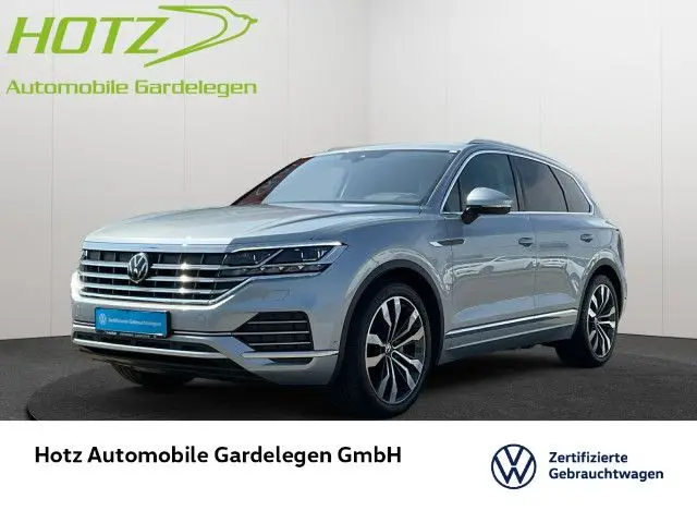 Photo 1 : Volkswagen Touareg 2023 Diesel