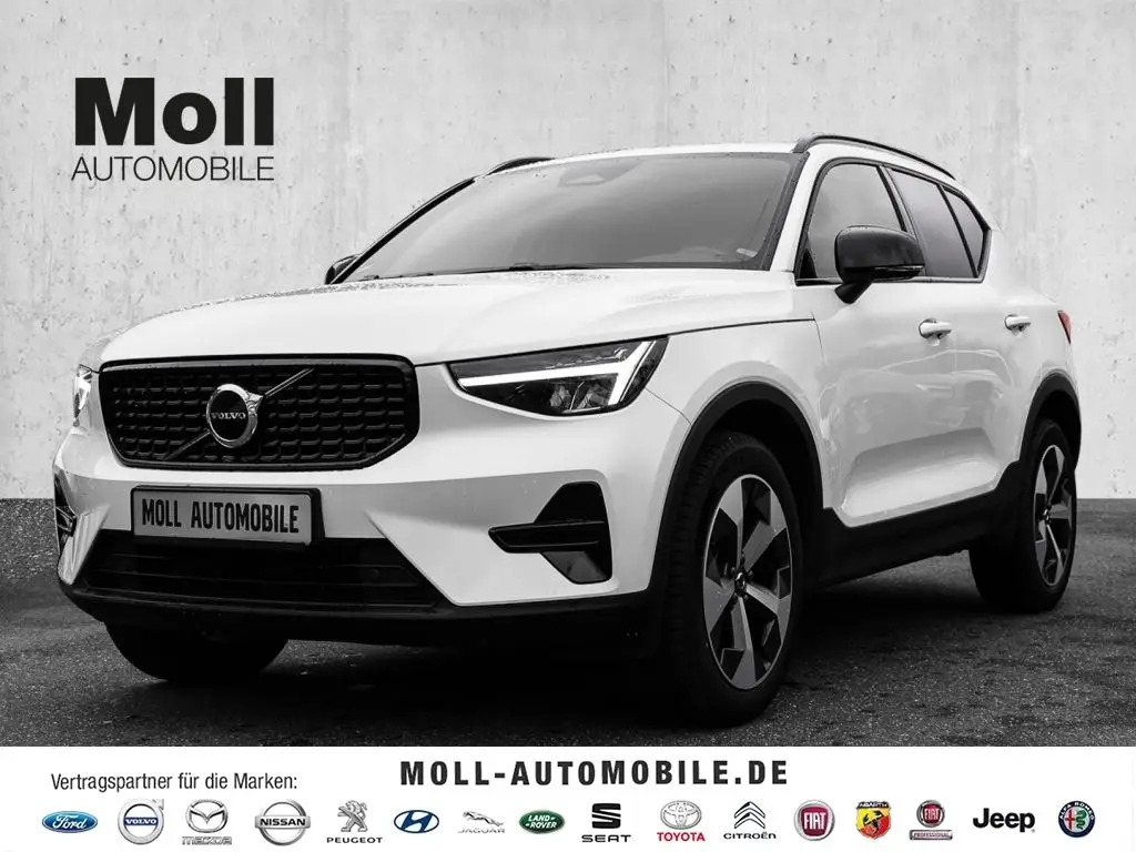 Photo 1 : Volvo Xc40 2023 Essence