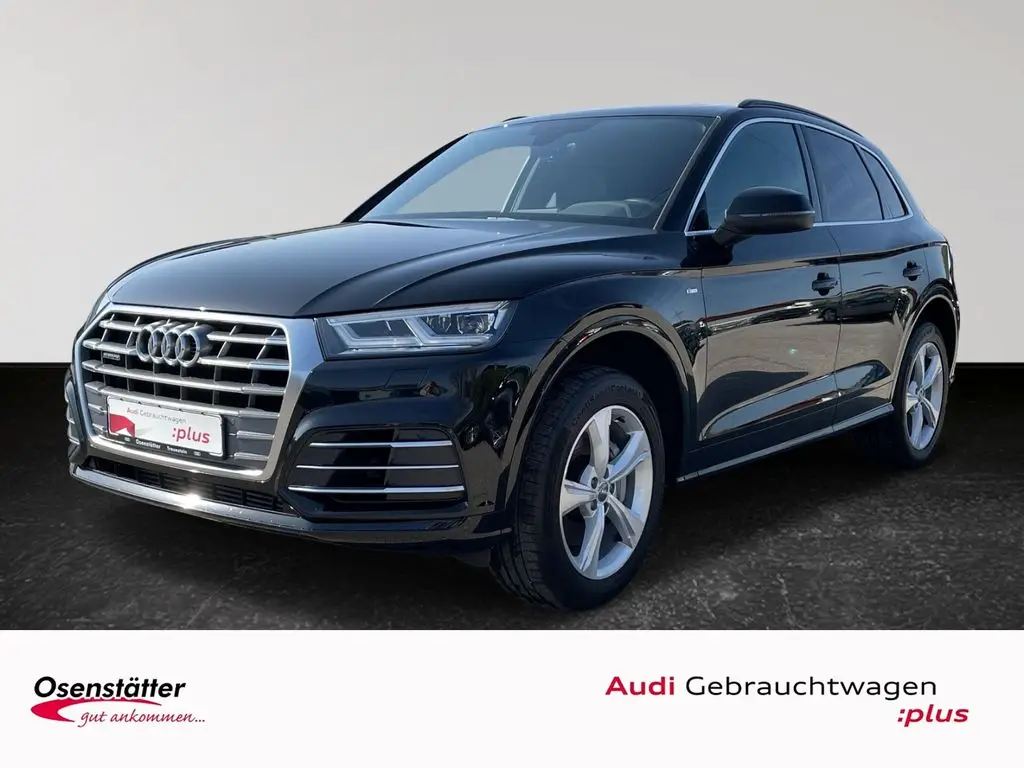 Photo 1 : Audi Q5 2021 Diesel