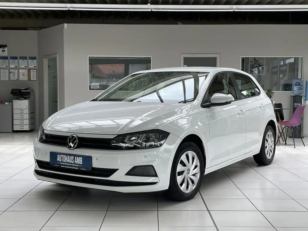 Photo 1 : Volkswagen Polo 2020 Essence