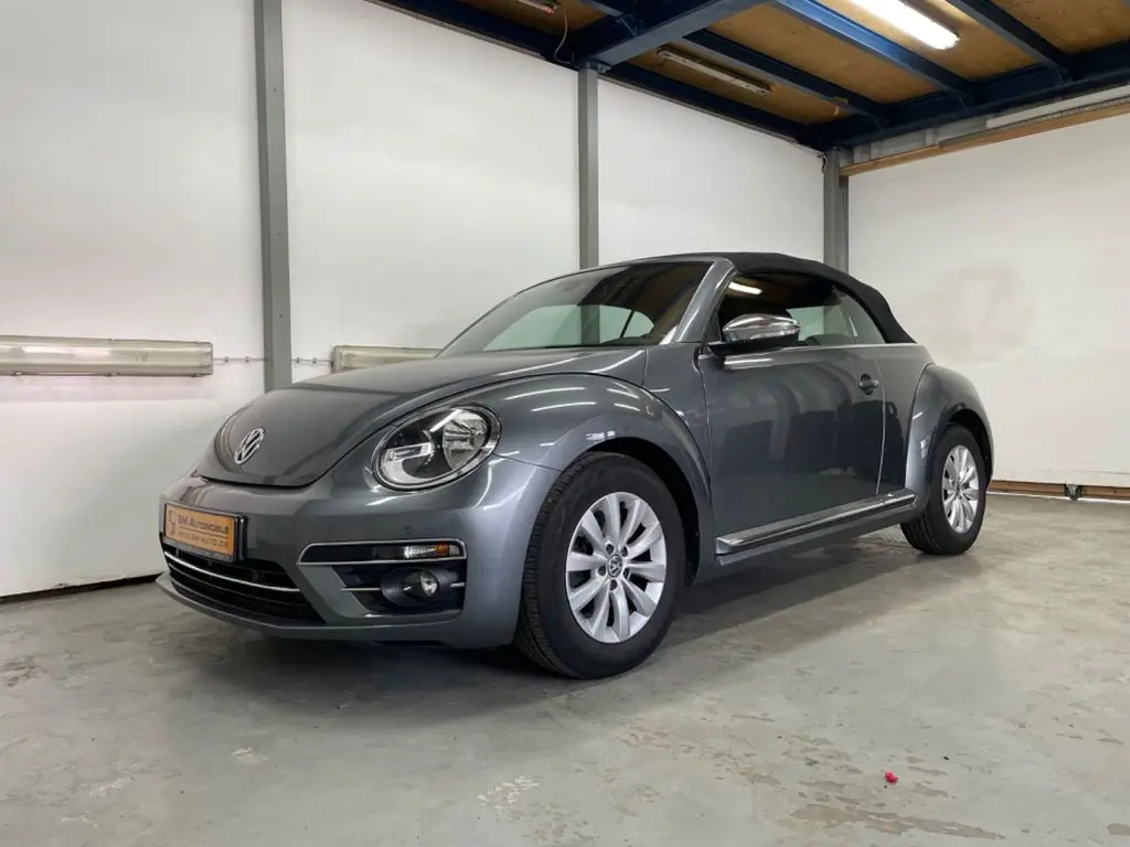 Photo 1 : Volkswagen Beetle 2017 Petrol