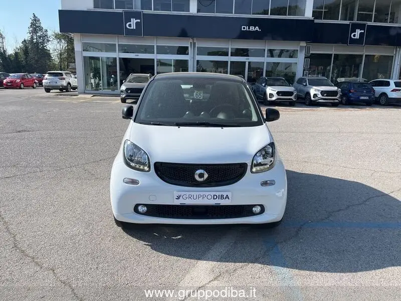 Photo 1 : Smart Fortwo 2018 Petrol