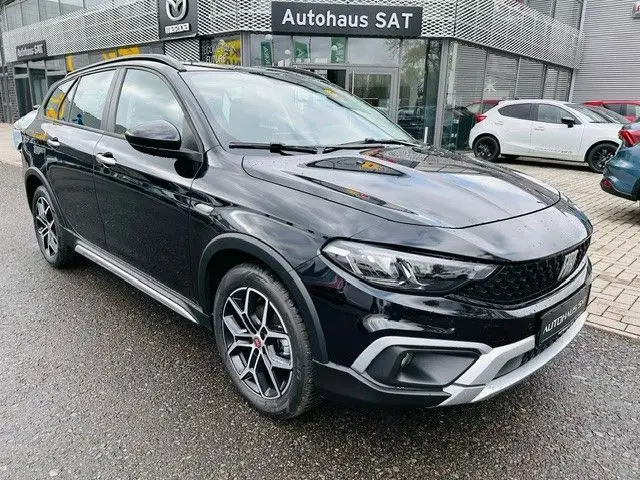 Photo 1 : Fiat Tipo 2024 Essence