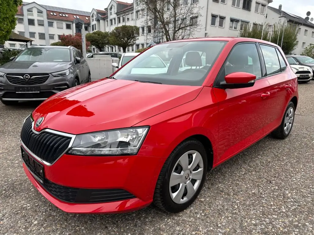 Photo 1 : Skoda Fabia 2021 Essence