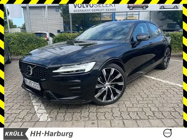 Photo 1 : Volvo S60 2023 Essence