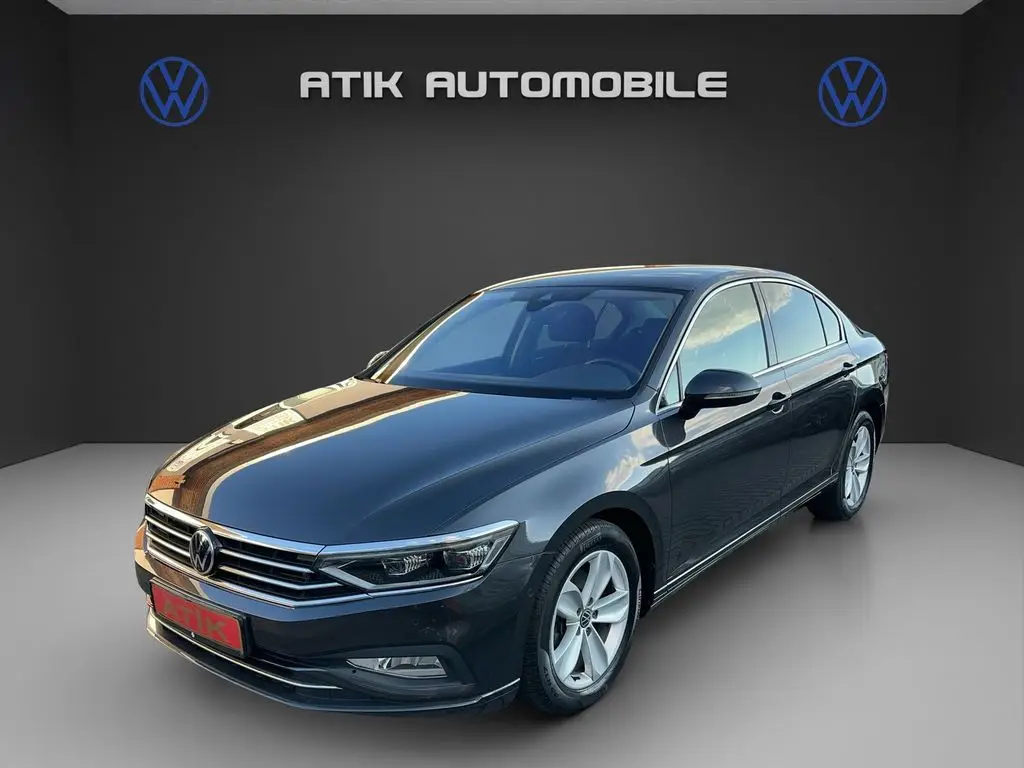 Photo 1 : Volkswagen Passat 2021 Diesel